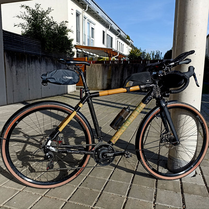 Custom Gravel Bike by Erik