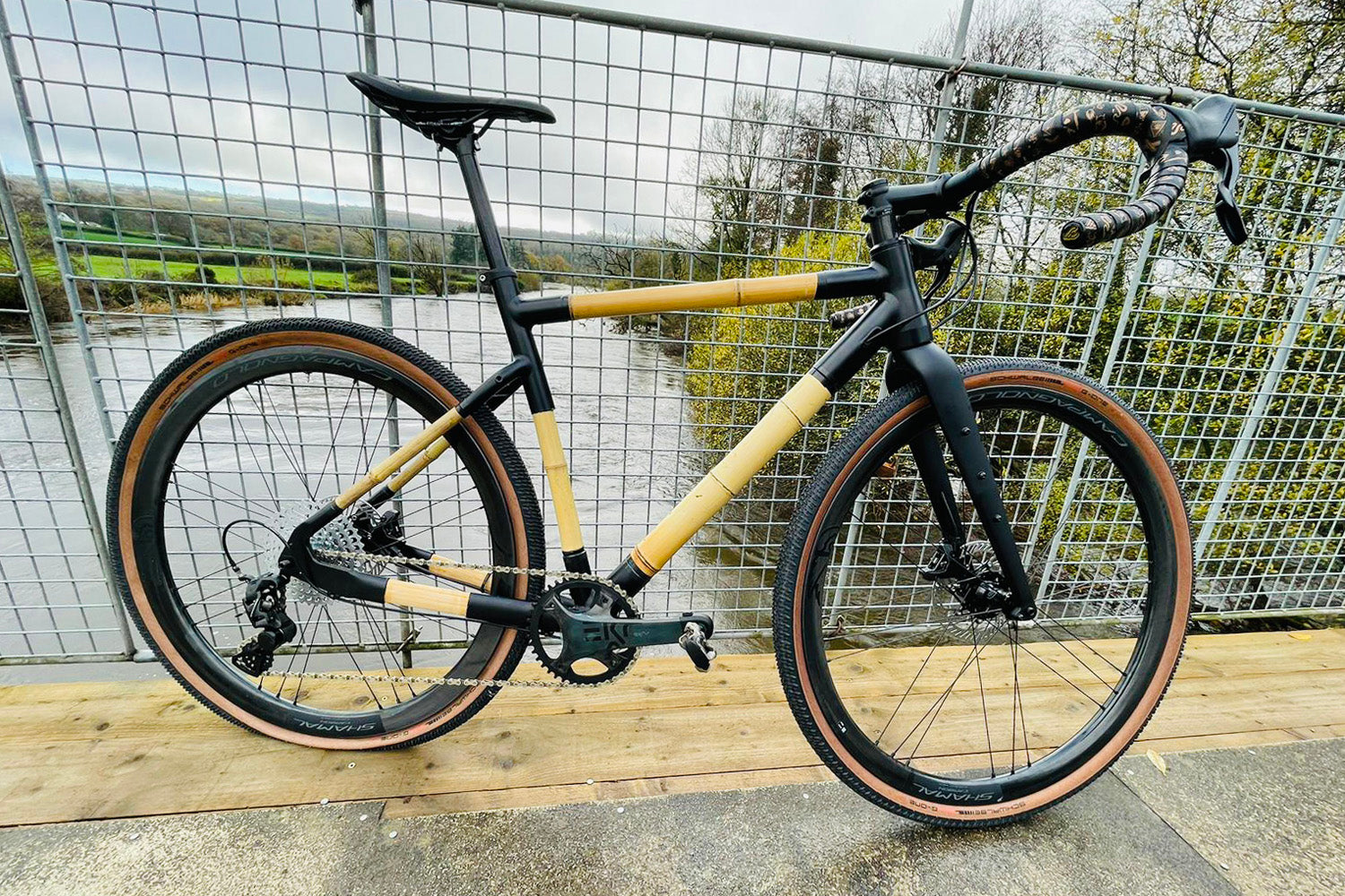 Bamboo Bicycle Club - Country & Town House review