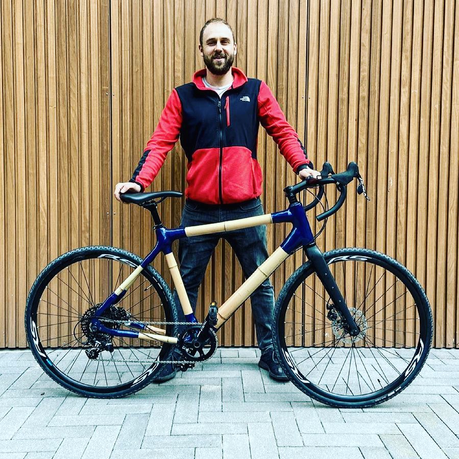 Ben’s finished bamboo #gravelbike. Built over lockdown. Nice finish and simple 1x11 setup.