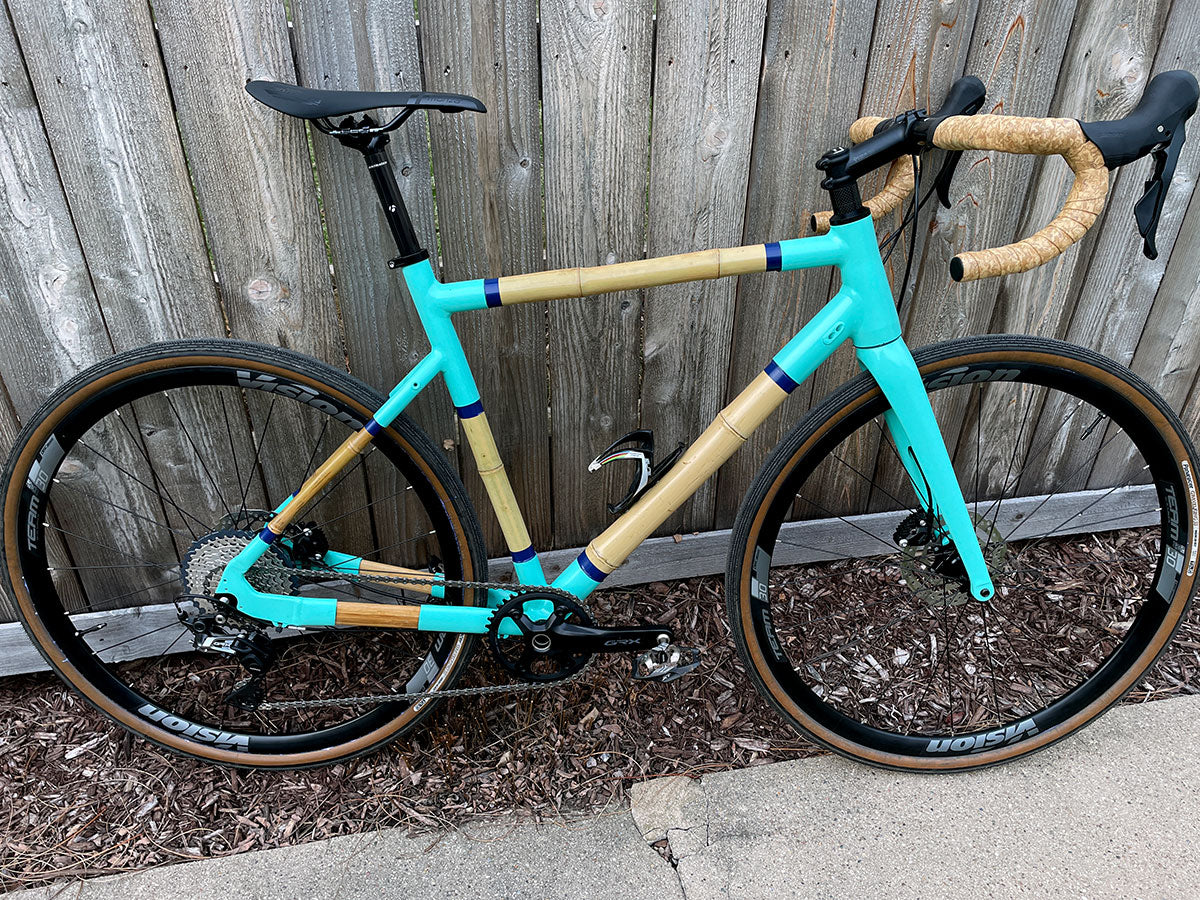GRAVEL LUGGED FRAME BUILD BY PETER