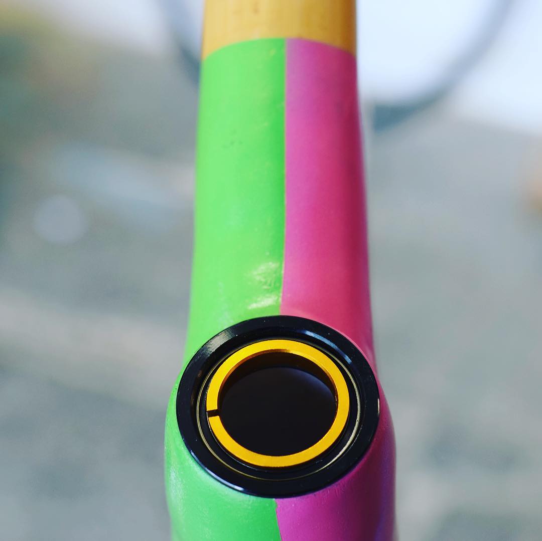 Two tone colours in a bicycle head tube, build by Fabio .